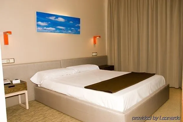 Villa De Navalcarnero Hotel