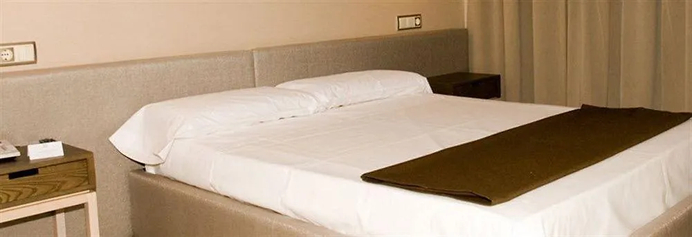 Villa De Navalcarnero Hotel